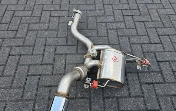 Maserati GranTurismo Muffler ending SRAD145RRRGHT