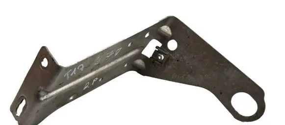 BMW X5 E70 Fender mounting bracket 7188836