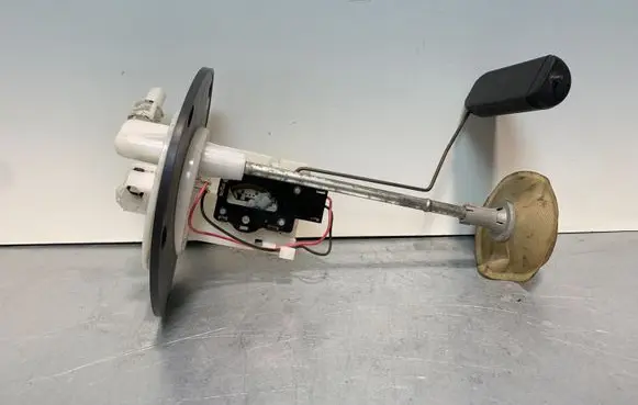 Subaru Forester SJ Fuel level sensor 