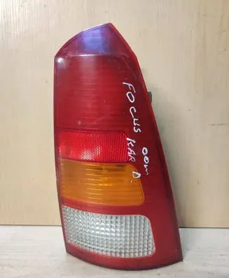 Ford Focus Rear/tail lights XS4X13404AC