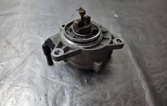 Vacuum pump