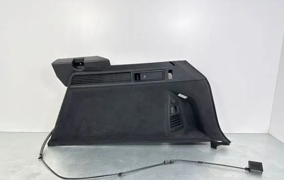 Volkswagen Touareg III Trunk/boot side trim panel 760867038D