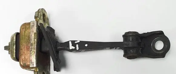 Skoda Fabia Mk1 (6Y) Rear door check strap stopper 6Y0839249