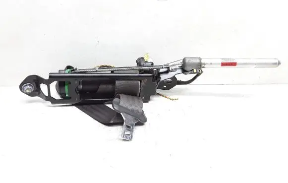 Volvo XC70 Front seatbelt 30662989