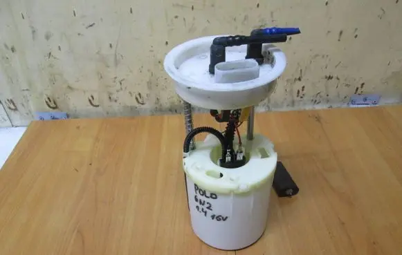 Volkswagen Polo III 6N 6N2 6NF In-tank fuel pump