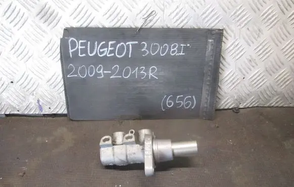 Peugeot 3008 I Master brake cylinder