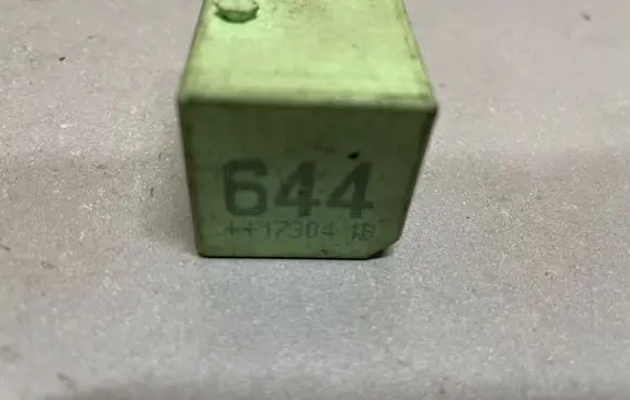 Audi A4 S4 B7 8E 8H Other relay 4H0951253