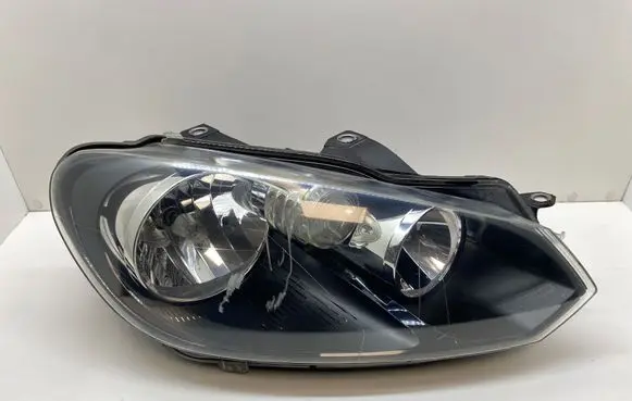 Volkswagen Golf VI Headlight/headlamp