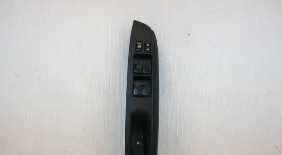 Nissan Note (E12) Electric window control switch 809613AR0A