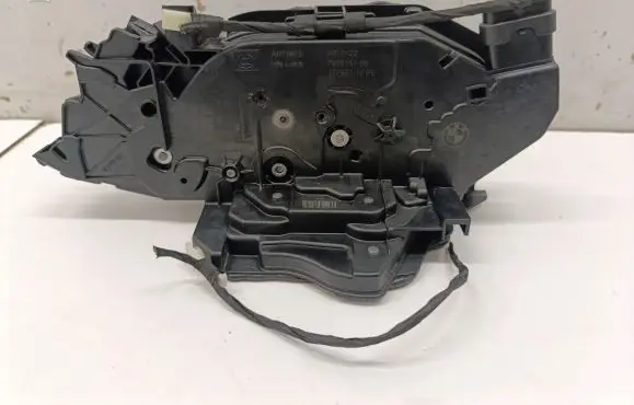 BMW 2 F44 Rear door lock 7956151