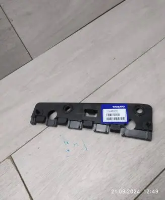 Volvo S60 Sill supporting ledge 31448916