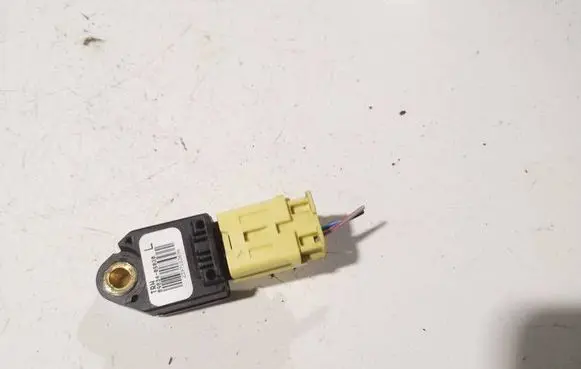 Toyota Avensis T250 Airbag deployment crash/impact sensor 8983405020 89834-05020