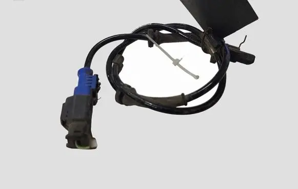 Citroen C3 Picasso ABS rear brake sensor 9605066080