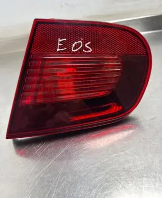 Volkswagen Eos Rear/tail lights 009247080124