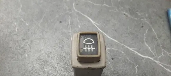 Peugeot 205 Fog light switch 