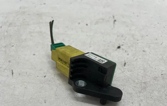 Volkswagen PASSAT B7 Airbag deployment crash/impact sensor 5N0959351B