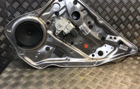 Mercedes-Benz C W204 Rear window lifting mechanism without motor