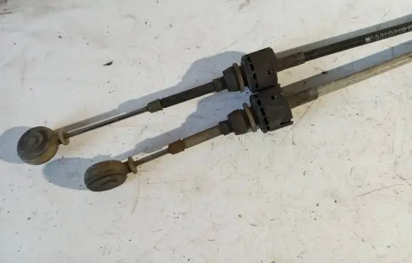 Opel Corsa D Gear shift cable linkage 55350346