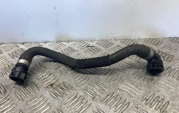 BMW 4 F36 Gran coupe Engine coolant pipe/hose 8573187 17128573187