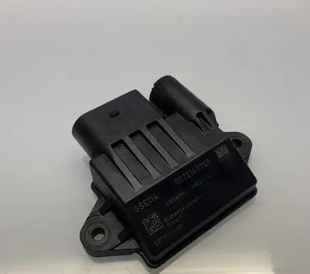 Mercedes-Benz S W221 Glow plug pre-heat relay 