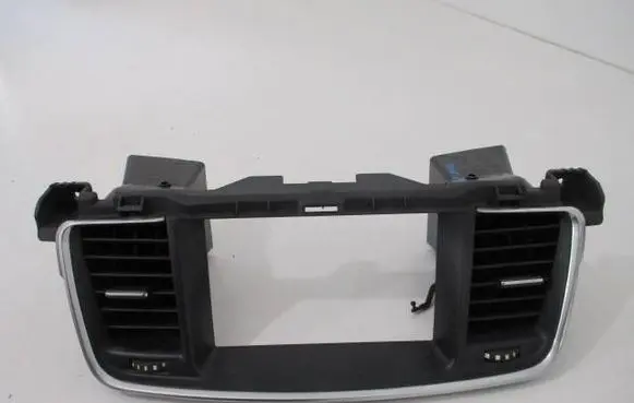 Peugeot 508 Dashboard air vent grill cover trim 9686446277