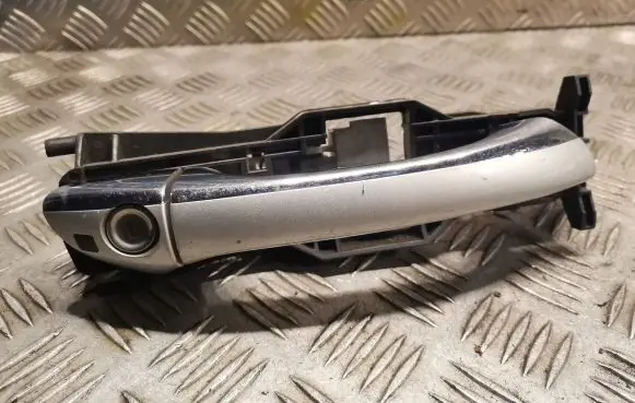 Mercedes-Benz CLK A209 C209 Front door exterior handle