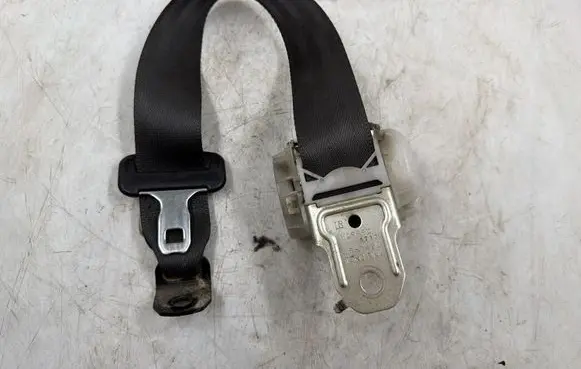 Mitsubishi Lancer X Rear seatbelt H099901