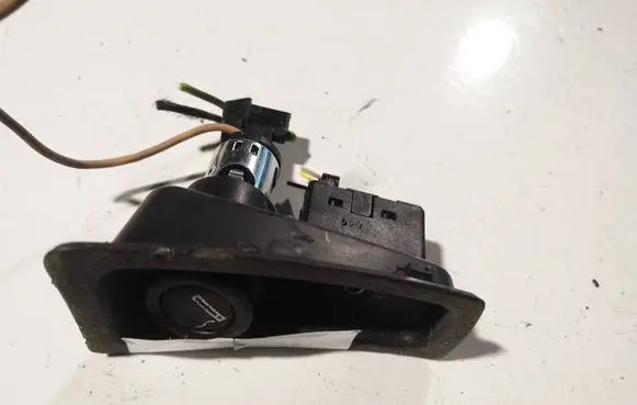 BMW 1 E81 E87 Cigarette lighter 6930561