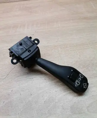 BMW 5 E39 Wiper control stalk 8375407 01204010