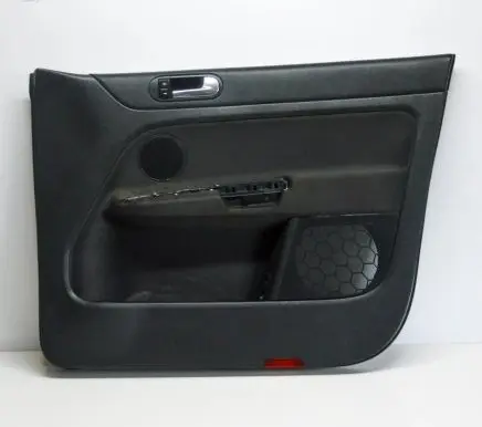 Volkswagen Golf Plus Front door card panel trim 5M1868110
