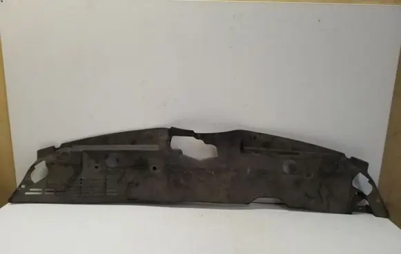 Radiator trim