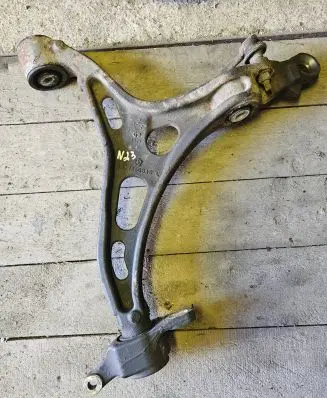 Jeep Grand Cherokee Front lower control arm/wishbone 68022605AD