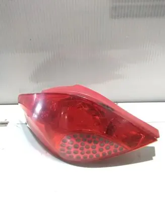 Peugeot 207 Rear/tail lights 