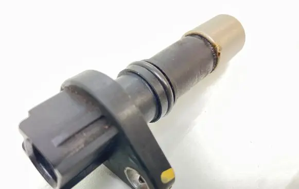Toyota Aygo AB10 Crankshaft position sensor 9091905062 0296001380