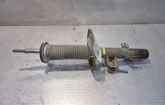 Volkswagen Transporter - Caravelle T5 Front shock absorber/damper 7H0413031