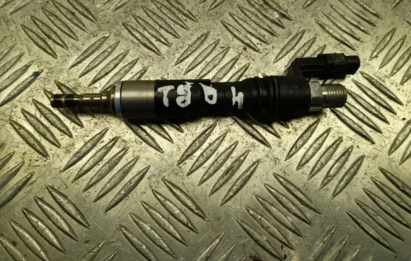 Mazda CX-30 Fuel injector HF0113250B
