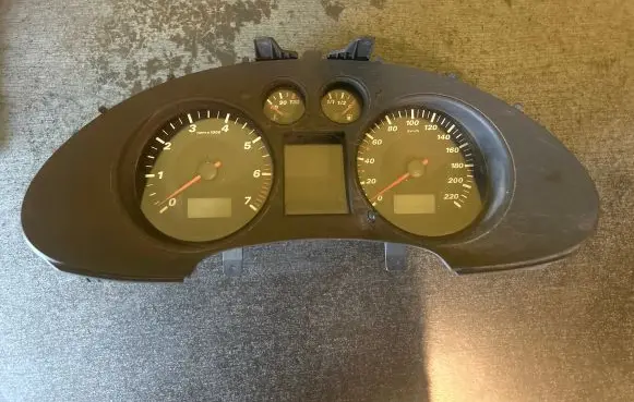 Seat Ibiza III (6L) Speedometer (instrument cluster) 110080105012A 83511855