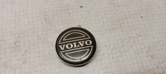 Volvo V70 Original wheel cap 54MM