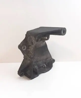 Volkswagen Transporter - Caravelle T5 Generator/alternator bracket 070903143C