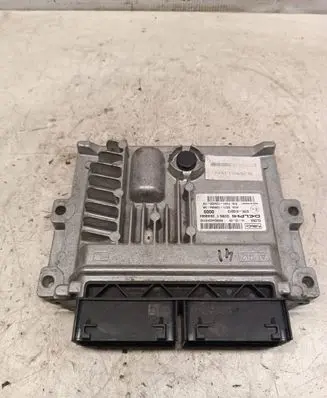 Ford Kuga II Engine control unit/module DS7112B684XB 28468964 DS4112A650YB