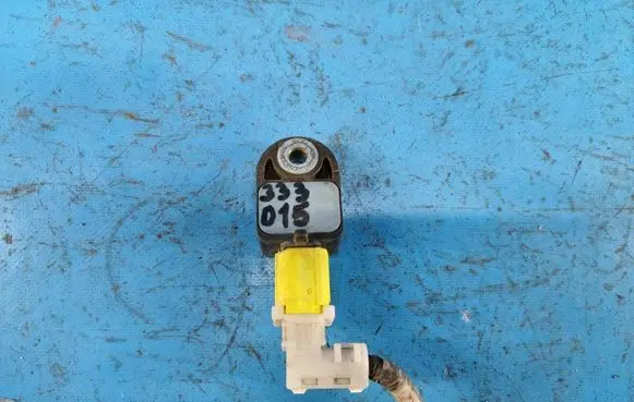Toyota Prius (XW30) Airbag deployment crash/impact sensor 8917375010