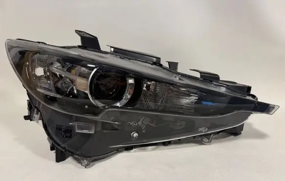 Mazda CX-5 II Headlight/headlamp KB8M51030