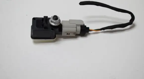 Opel Cascada Airbag deployment crash/impact sensor 13576422