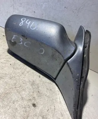 BMW 3 E30 Front door electric wing mirror E10117111