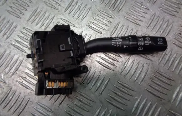 Toyota Avensis T250 Wiper switch 84652-05170