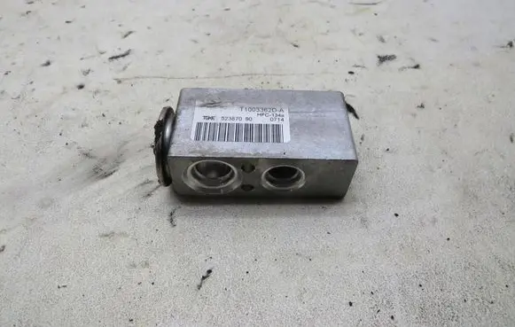 Renault Scenic III - Grand scenic III Air conditioning (A/C) expansion valve 52387090