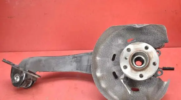 BMW M4 F82 F83 Front wheel hub spindle knuckle