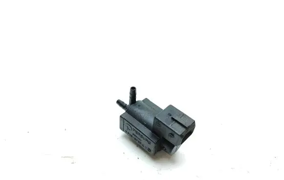 BMW 5 F10 F11 Turbo solenoid valve 70231800 10T302 7810831