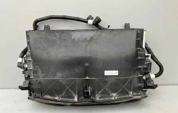 Tesla Model 3 Radiator set 107673200H 107708100C 18305A135417