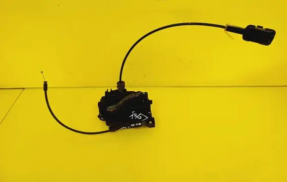 Renault Modus Rear door lock
